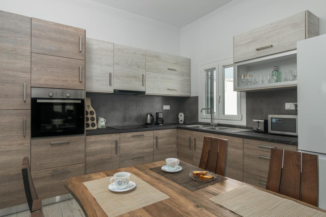 Balliu Apartment Triovasálos 外观 照片